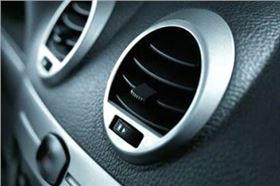 汽車空調配件有異味